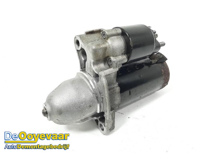 Gebruikte Startmotor Volkswagen Phaeton (3D) 3.2 V6 30V Prijs € 29,99 Margeregeling aangeboden door Autodemontagebedrijf De Ooyevaar