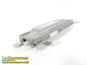 Gebruikte Radio module Tesla Model 3 Long Range, Performance AWD Prijs € 39,99 Margeregeling aangeboden door Autodemontagebedrijf De Ooyevaar