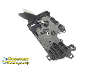 Gebruikte Computer Body Control Tesla Model 3 Long Range, Performance AWD Prijs € 89,99 Margeregeling aangeboden door Autodemontagebedrijf De Ooyevaar