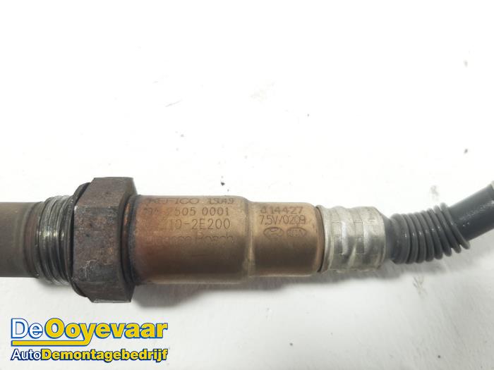 Lambda Sonde van een Hyundai i40 CW (VFC) 2.0 GDI 16V 2012