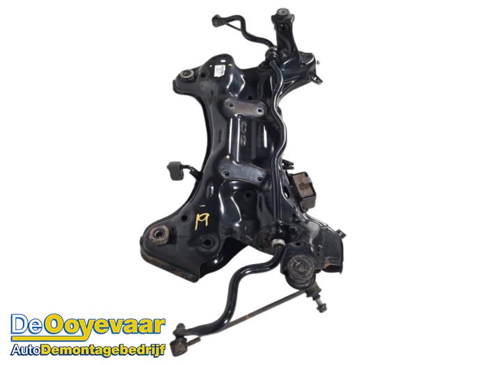 Subframe van een Hyundai i40 CW (VFC) 2.0 GDI 16V 2012