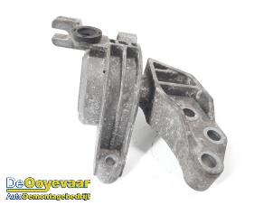 Gebruikte Motorsteun Alfa Romeo Giulietta (940) 1.4 TB 16V MultiAir Prijs € 29,99 Margeregeling aangeboden door Autodemontagebedrijf De Ooyevaar