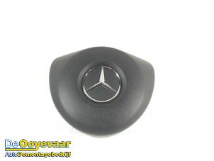 Gebruikte Airbag links (Stuur) Mercedes C (W205) C-300 2.0 Turbo 16V 4-Matic Prijs € 239,99 Margeregeling aangeboden door Autodemontagebedrijf De Ooyevaar