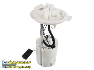 Gebruikte Brandstofpomp Elektrisch Alfa Romeo Giulietta (940) 1.4 TB 16V MultiAir Prijs € 49,99 Margeregeling aangeboden door Autodemontagebedrijf De Ooyevaar