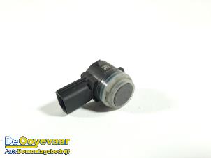 Gebruikte PDC Sensor Ford Puma 1.0 Ti-VCT EcoBoost mHEV 12V Prijs € 15,00 Margeregeling aangeboden door Autodemontagebedrijf De Ooyevaar