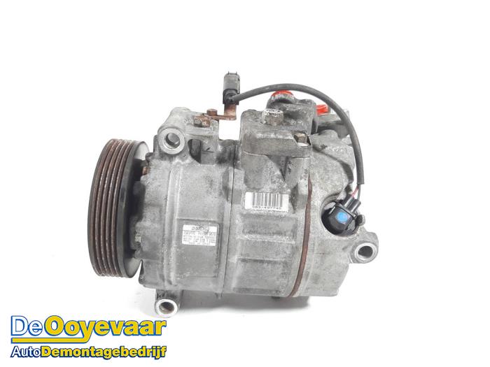 Gebruikte Aircopomp BMW 7 serie (E65/E66/E67) 745i,Li 4.4 V8 32V Prijs € 99,99 Margeregeling aangeboden door Autodemontagebedrijf De Ooyevaar