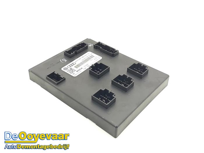 Computer Body Control van een Audi A6 (C7) 3.0 TDI V6 24V 2016