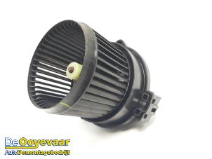 Gebruikte Blower Toyota iQ 1.0 12V VVT-i Prijs € 39,99 Margeregeling aangeboden door Autodemontagebedrijf De Ooyevaar