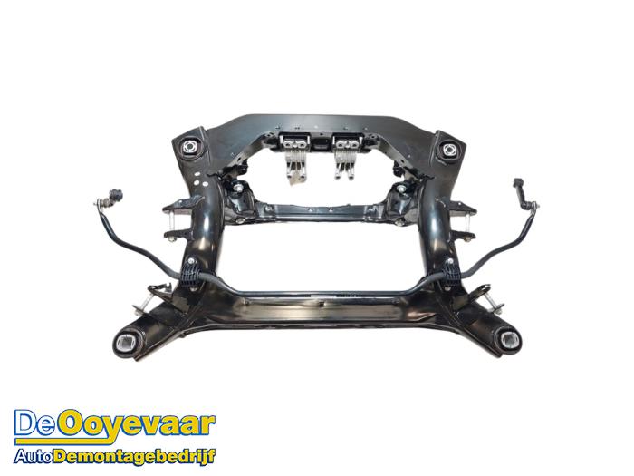 Subframe van een BMW iX3 80 kWh 2022