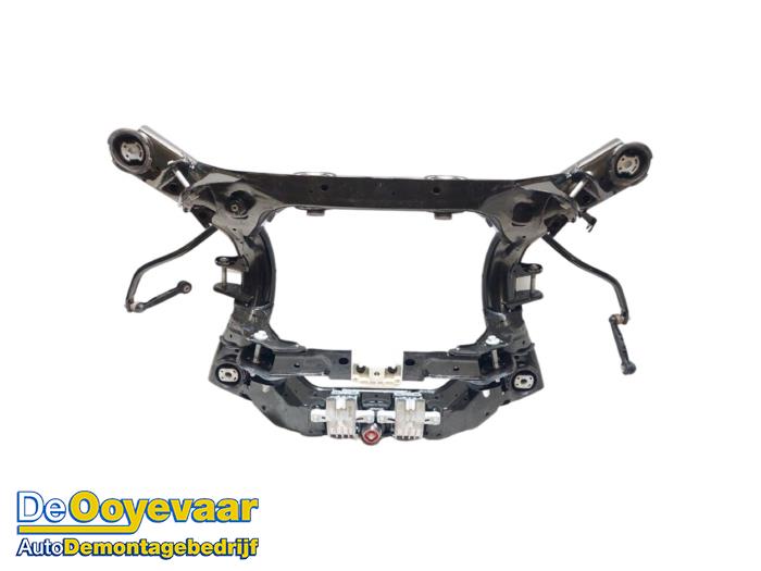 Subframe van een BMW iX3 80 kWh 2022