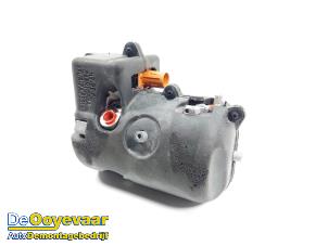 Gebruikte Aircopomp BMW iX3 80 kWh Prijs € 899,99 Margeregeling aangeboden door Autodemontagebedrijf De Ooyevaar