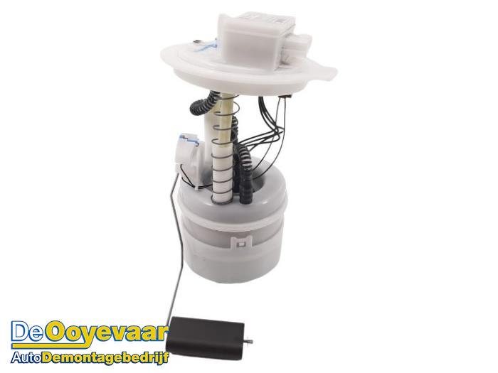 Gebruikte Tank element Pomp Mitsubishi ASX (VSX/VSE) 1.3 DI-T 16V Prijs € 69,99 Margeregeling aangeboden door Autodemontagebedrijf De Ooyevaar