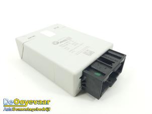 Gebruikte Stuurkolom module BMW M5 (F90) 4.4 xDrive V8 32V TwinPower Turbo Prijs € 25,00 Margeregeling aangeboden door Autodemontagebedrijf De Ooyevaar