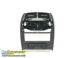 Gebruikte Luchtrooster achter BMW M5 (F90) 4.4 xDrive V8 32V TwinPower Turbo Prijs € 39,99 Margeregeling aangeboden door Autodemontagebedrijf De Ooyevaar