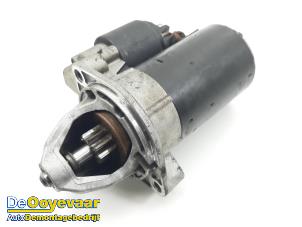 Gebruikte Startmotor Mercedes SLK (R170) 2.3 230 K 16V Prijs € 15,00 Margeregeling aangeboden door Autodemontagebedrijf De Ooyevaar