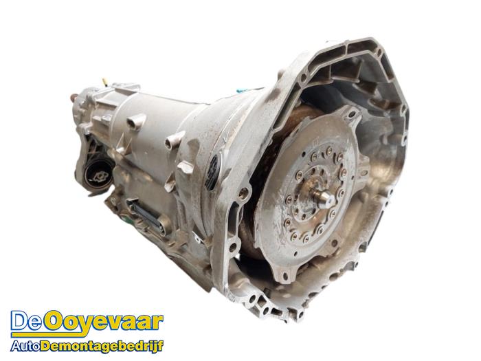 Versnellingsbak van een BMW M5 (F90) 4.4 xDrive V8 32V TwinPower Turbo 2017