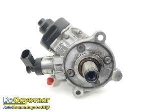 Gebruikte Dieselpomp BMW 2 serie Active Tourer (F45) 216d 1.5 TwinPower Turbo 12V Prijs € 139,99 Margeregeling aangeboden door Autodemontagebedrijf De Ooyevaar