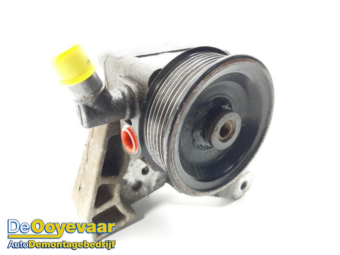 Gebruikte Pomp Servo Fiat Ducato (243/244/245/247) 2.3 JTD 16V Prijs € 69,99 Margeregeling aangeboden door Autodemontagebedrijf De Ooyevaar