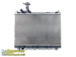 Gebruikte Radiateur Suzuki Baleno (EW/FW) 1.2 Dual Jet 16V Prijs € 79,99 Margeregeling aangeboden door Autodemontagebedrijf De Ooyevaar