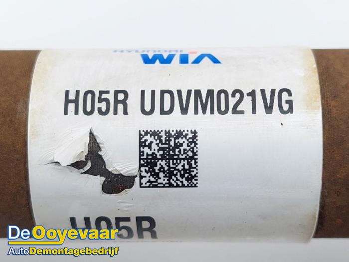Cardanas rechts-voor (VWA) van een Hyundai Kona (OS) 1.6 GDi HEV 16V 2020