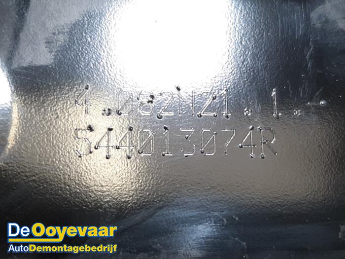 Subframe van een Renault Megane IV Estate (RFBK) 1.3 TCE 160 16V 2021