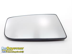 Gebruikte Spiegelglas links Mercedes Sprinter 3t (906.61) 213 CDI 16V Prijs € 15,00 Margeregeling aangeboden door Autodemontagebedrijf De Ooyevaar