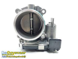 Gebruikte Gasklephuis Mercedes C (W205) C-180 1.5 EQ Boost Prijs € 59,99 Margeregeling aangeboden door Autodemontagebedrijf De Ooyevaar