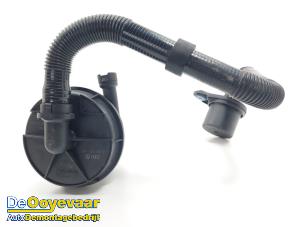 Gebruikte Secundaire Pomp Porsche Cayenne (9PA) 3.2 V6 24V Prijs € 39,99 Margeregeling aangeboden door Autodemontagebedrijf De Ooyevaar