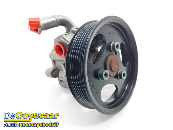 Gebruikte Pomp Servo Porsche Cayenne (9PA) 3.2 V6 24V Prijs € 99,99 Margeregeling aangeboden door Autodemontagebedrijf De Ooyevaar