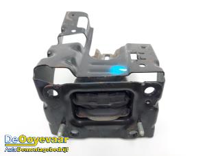 Gebruikte Motorsteun Peugeot 208 I (CA/CC/CK/CL) 1.4 HDi Prijs € 9,99 Margeregeling aangeboden door Autodemontagebedrijf De Ooyevaar