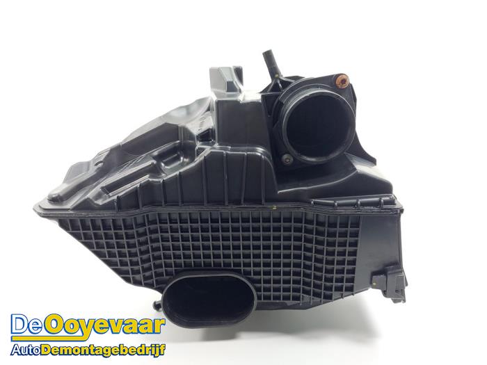 Gebruikte Luchtfilterhuis Dacia Logan MCV II/III/Sandero Wagon 0.9 TCE 12V Prijs € 9,99 Margeregeling aangeboden door Autodemontagebedrijf De Ooyevaar