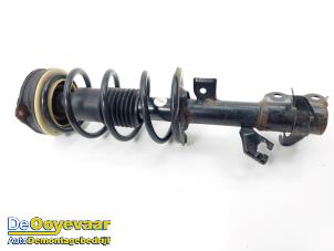 Gebruikte Voorpoot rechts Nissan Cube (Z12) 1.6 16V Prijs € 39,99 Margeregeling aangeboden door Autodemontagebedrijf De Ooyevaar