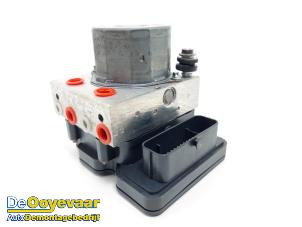 Gebruikte ABS Pomp Opel Corsa E 1.3 CDTi 16V ecoFLEX Prijs € 99,99 Margeregeling aangeboden door Autodemontagebedrijf De Ooyevaar