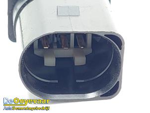 Lambda Sonde van een Opel Corsa E 1.3 CDTi 16V ecoFLEX 2016