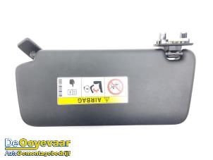 Gebruikte Zonneklep Mercedes GLA (156.9) 1.6 180 16V Prijs € 19,99 Margeregeling aangeboden door Autodemontagebedrijf De Ooyevaar