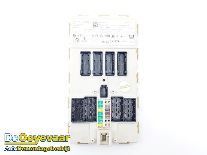 Gebruikte Computer Body Control Mini Countryman (F60) 1.5 TwinPower Turbo 12V Cooper SE ALL4 Prijs € 109,99 Margeregeling aangeboden door Autodemontagebedrijf De Ooyevaar
