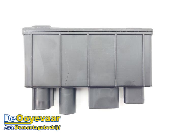 Gebruikte Module (diversen) Mini Countryman (F60) 1.5 TwinPower Turbo 12V Cooper SE ALL4 Prijs € 15,00 Margeregeling aangeboden door Autodemontagebedrijf De Ooyevaar