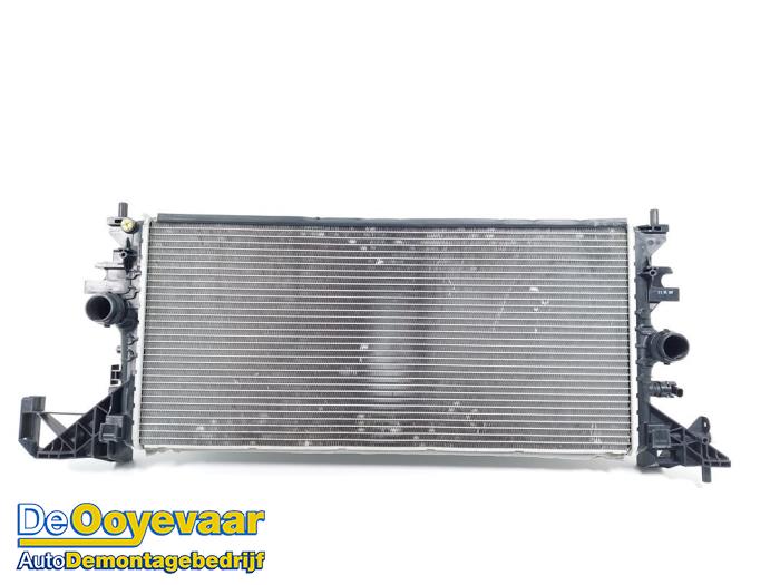 Gebruikte Radiateur Opel Astra K Sports Tourer 1.4 Turbo 16V Prijs € 69,99 Margeregeling aangeboden door Autodemontagebedrijf De Ooyevaar
