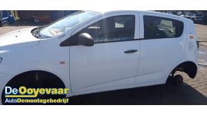 Gebruikte Portier 4Deurs links-voor Chevrolet Aveo (300) 1.2 16V Prijs € 249,99 Margeregeling aangeboden door Autodemontagebedrijf De Ooyevaar
