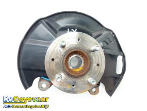 Gebruikte Asschenkel links-voor Honda Jazz (GK/GP) 1.3 -i-VTEC 16V Prijs € 59,99 Margeregeling aangeboden door Autodemontagebedrijf De Ooyevaar