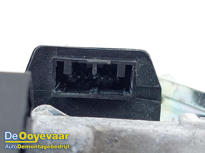 Kontaktslot + computer van een Honda Jazz (GK/GP) 1.3 -i-VTEC 16V 2018