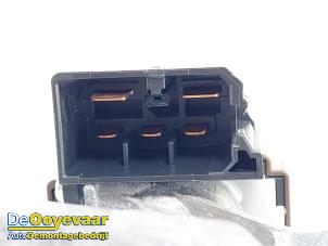 Kontaktslot + computer van een Honda Jazz (GK/GP) 1.3 -i-VTEC 16V 2018