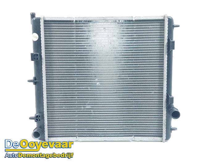Gebruikte Radiateur Citroen DS3 (SA) 1.2 12V PureTech 82 Prijs € 15,00 Margeregeling aangeboden door Autodemontagebedrijf De Ooyevaar