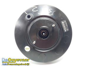 Gebruikte Rembekrachtiger Dacia Dokker Express (8S) 1.5 dCi 90 Prijs € 15,00 Margeregeling aangeboden door Autodemontagebedrijf De Ooyevaar