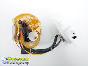 Gebruikte Tank element Pomp Mercedes A (177.0) 1.3 A-200 Turbo 16V Prijs € 35,00 Margeregeling aangeboden door Autodemontagebedrijf De Ooyevaar