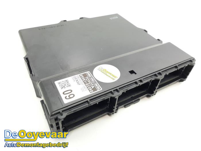 Gebruikte Bodycontrol Module Toyota Corolla Touring Sport (E21/EH1) 1.8 16V Hybrid Prijs € 89,99 Margeregeling aangeboden door Autodemontagebedrijf De Ooyevaar