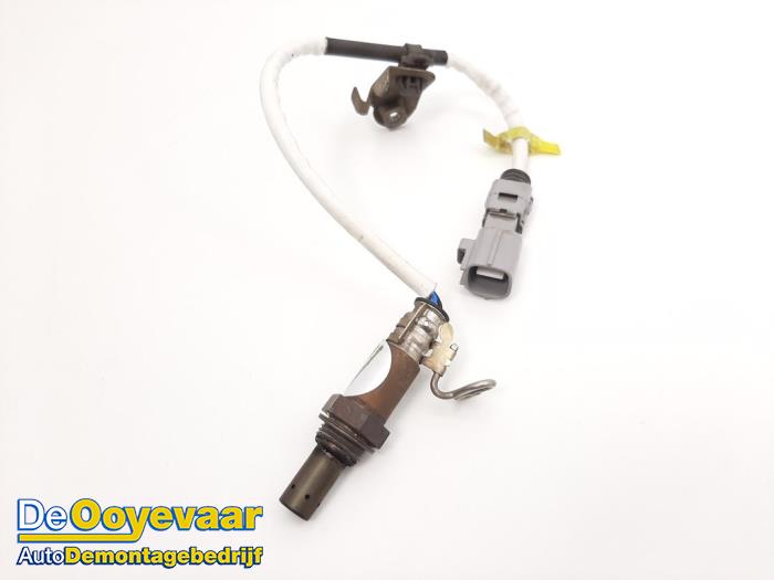 Gebruikte Lambda Sonde Toyota Corolla Touring Sport (E21/EH1) 1.8 16V Hybrid Prijs € 19,99 Margeregeling aangeboden door Autodemontagebedrijf De Ooyevaar