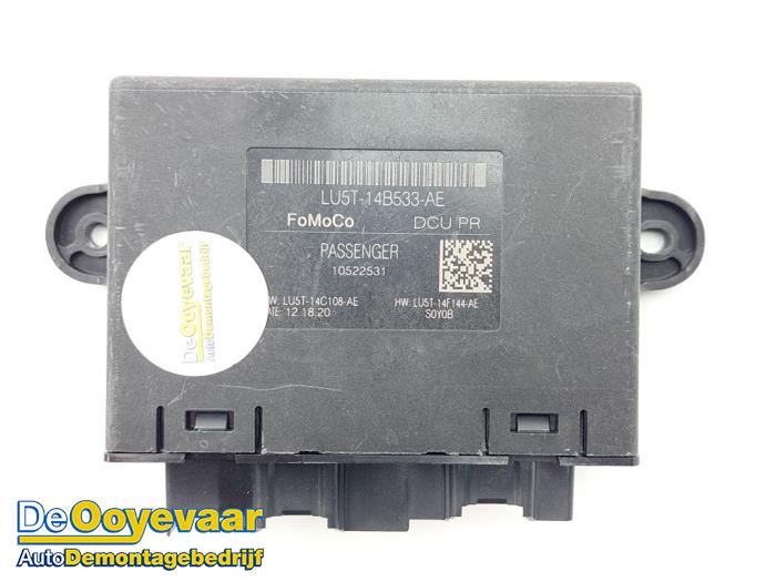 Gebruikte Deur module Ford Puma 1.0 Ti-VCT EcoBoost 12V Prijs € 19,99 Margeregeling aangeboden door Autodemontagebedrijf De Ooyevaar