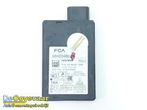 Gebruikte Dode hoek sensor Jeep Compass II (MP) 1.3 4XE 240 16V 4x4 Prijs € 125,00 Margeregeling aangeboden door Autodemontagebedrijf De Ooyevaar