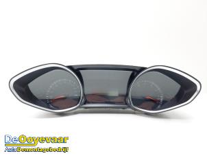 Gebruikte Cockpit Peugeot 308 (L3/L8/LB/LH/LP) 1.2 12V e-THP PureTech 110 Prijs € 59,99 Margeregeling aangeboden door Autodemontagebedrijf De Ooyevaar